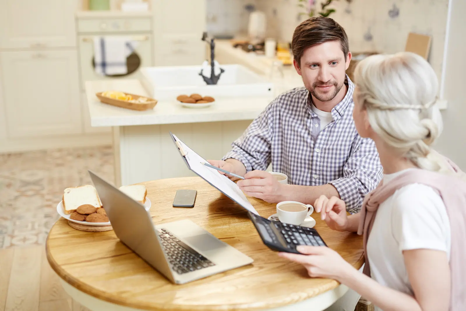 couple on computer